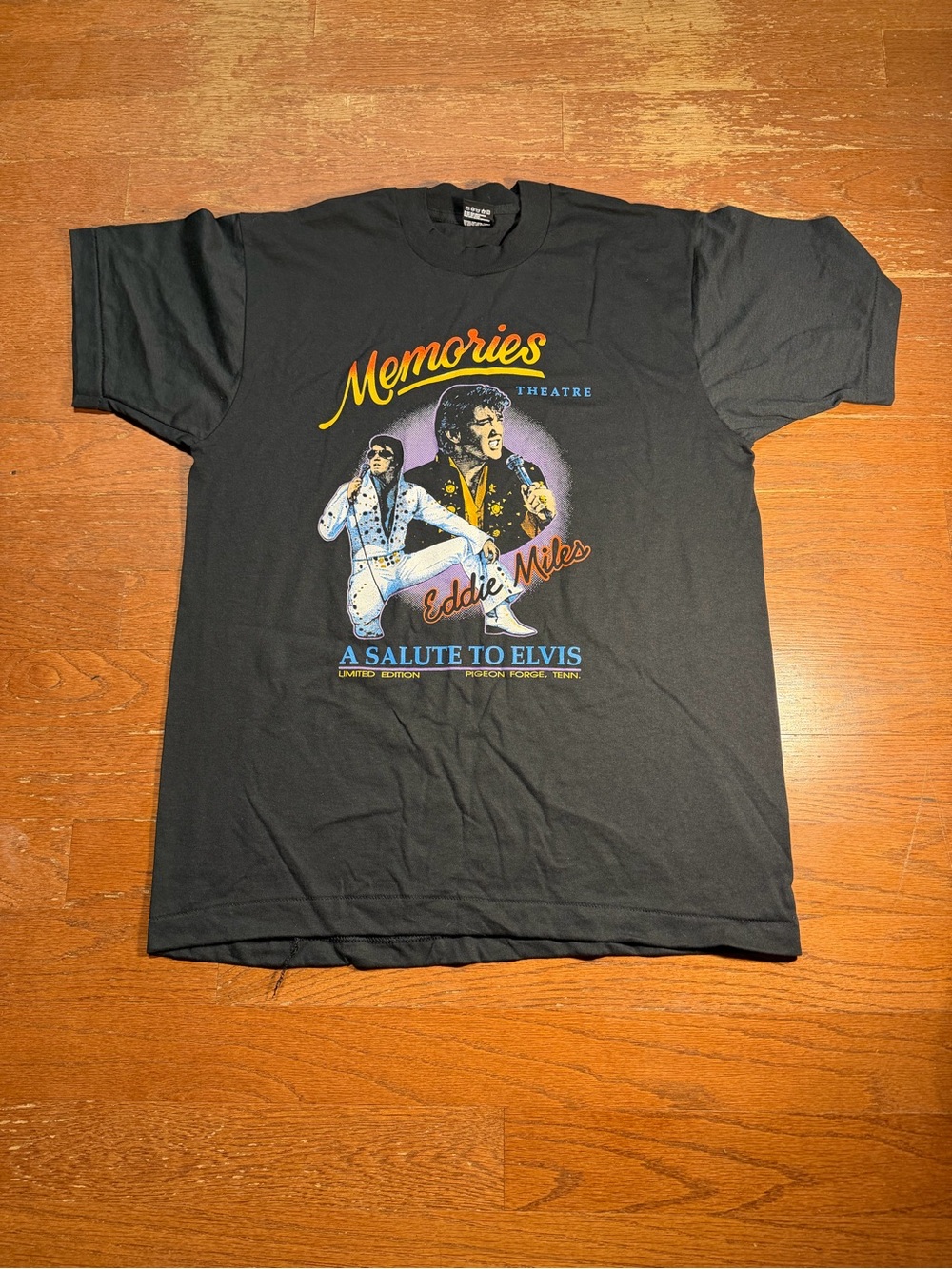 90s Vintage Elvis Salute Eddie Miles Memories Theatre Graphic Tee